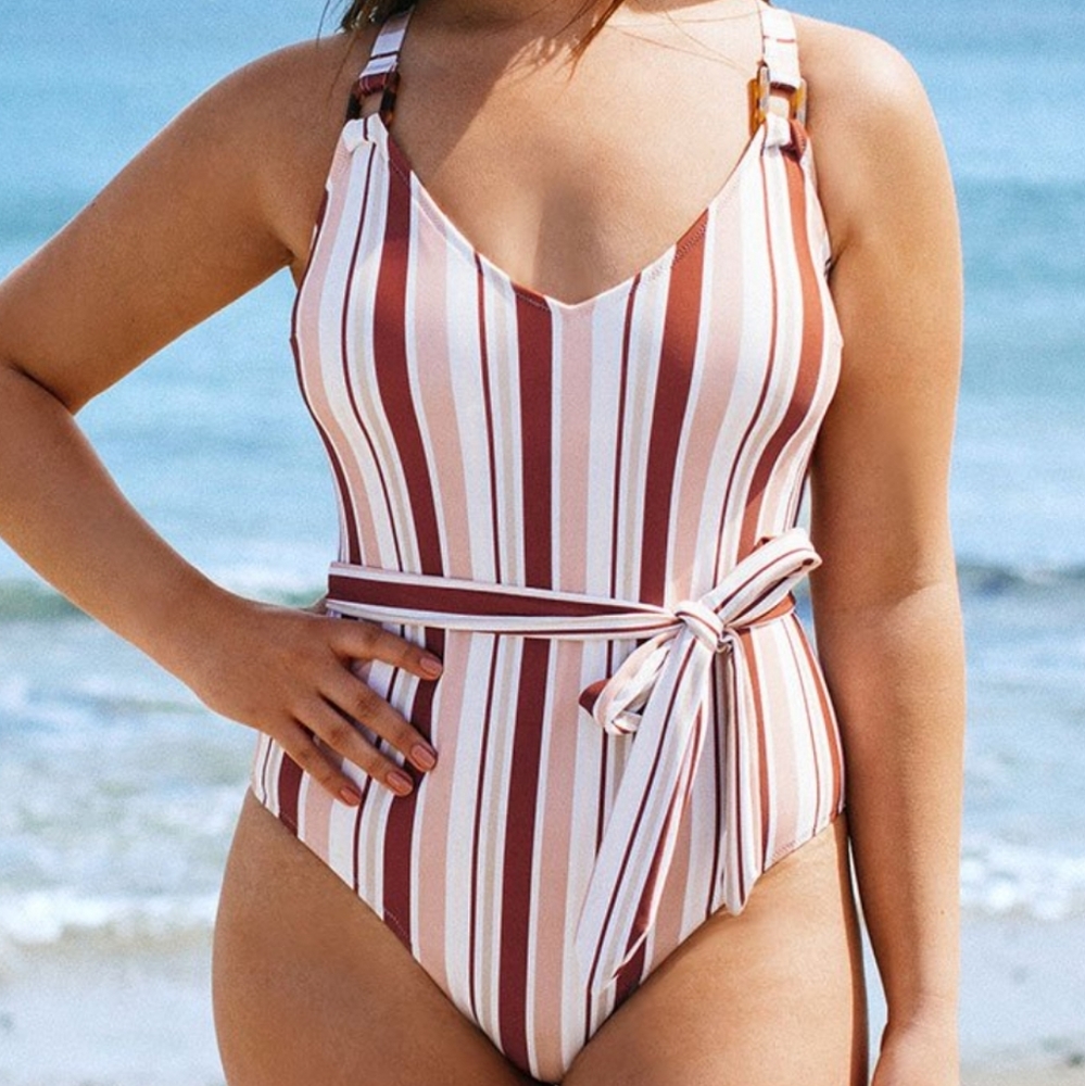 Cupshe, 1x, red and white, Natalia Striped Belted Plus Size One Piece, *new*